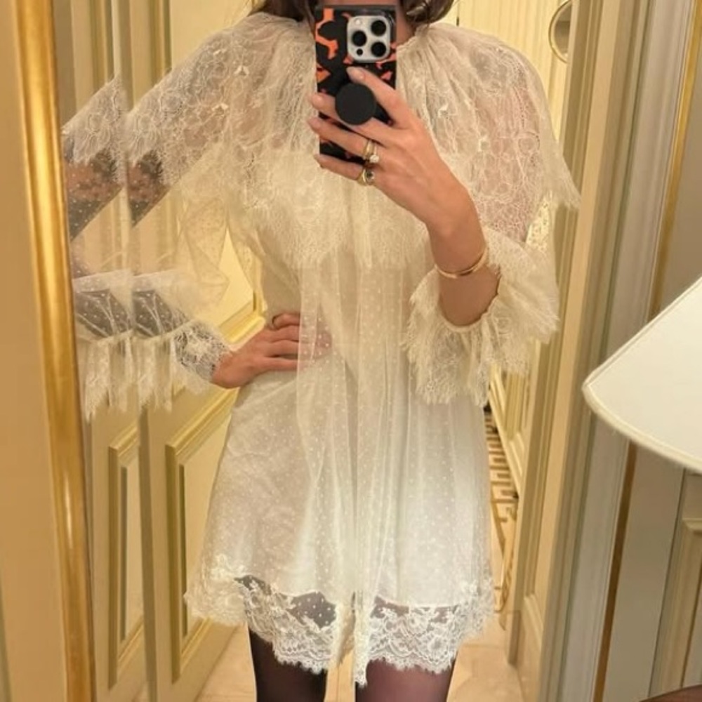 Doen Cream Lace Mini Dress